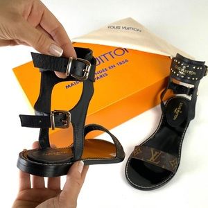 Louis Vuitton sandals. Ladies Luxury Sandals Beach, Women Designer Sandals